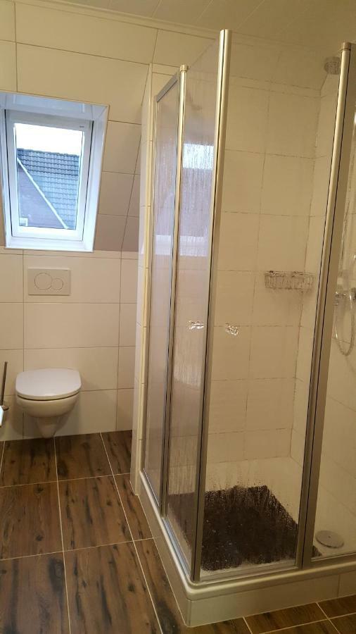 Wohnung 2 Mit Balkon- Haus Annegrete เอเซินส์ ภายนอก รูปภาพ